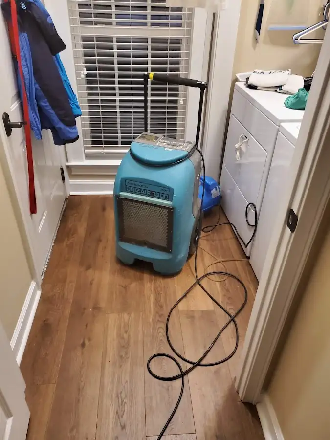 Commercial dehumidifier deployed for Crawl Space Restoration in Jonesboro